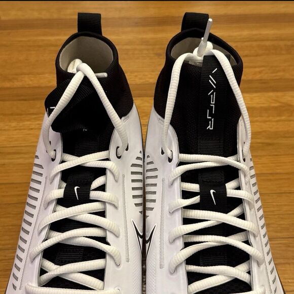 Mens Size 10 Nike Vapor Edge Pro 360 2 TB Football Cleats White Black main image 3